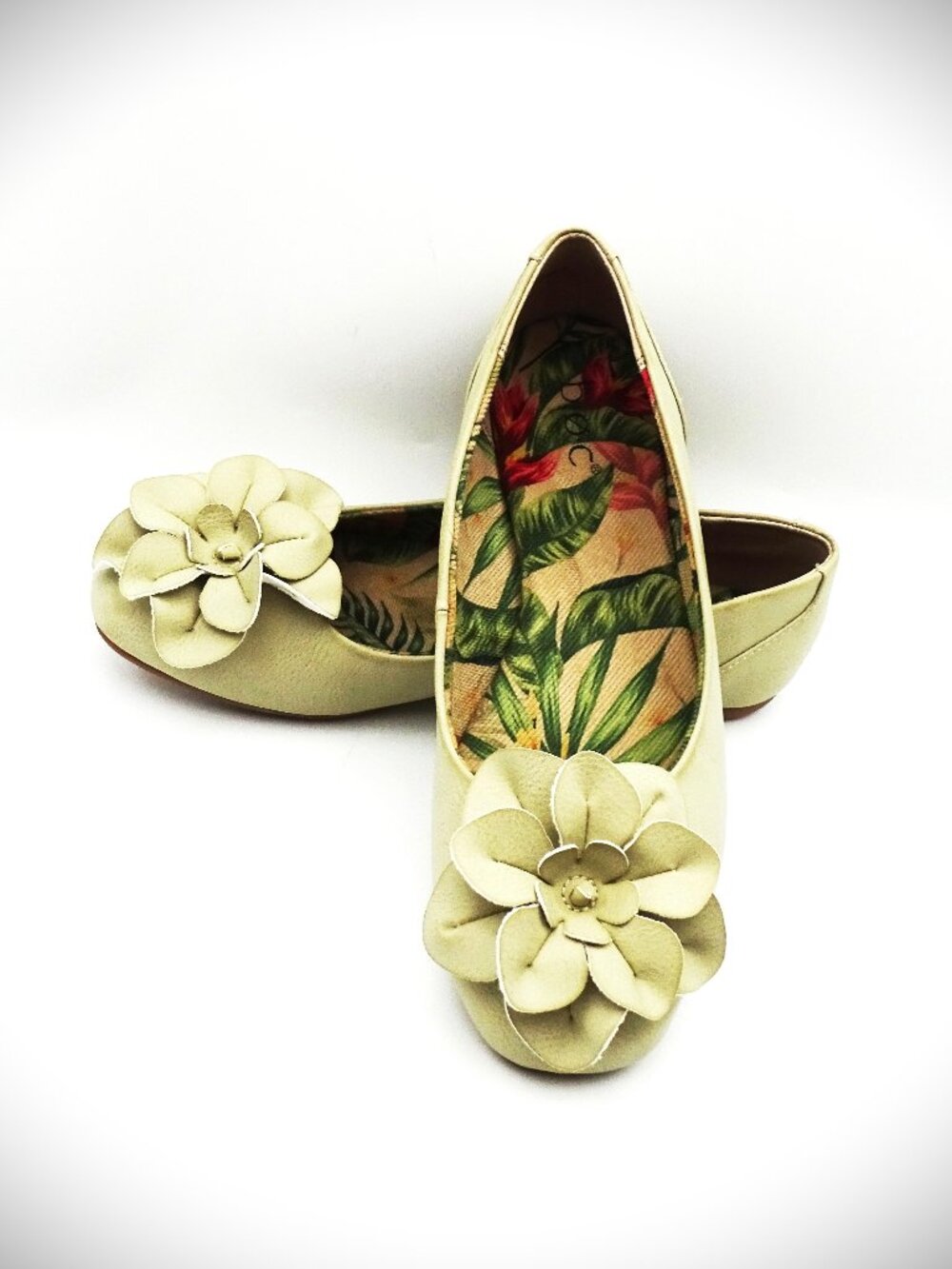 B.O.C. by BORN Women's Sage Color Peony Flower Ballet Flats Size 7.5